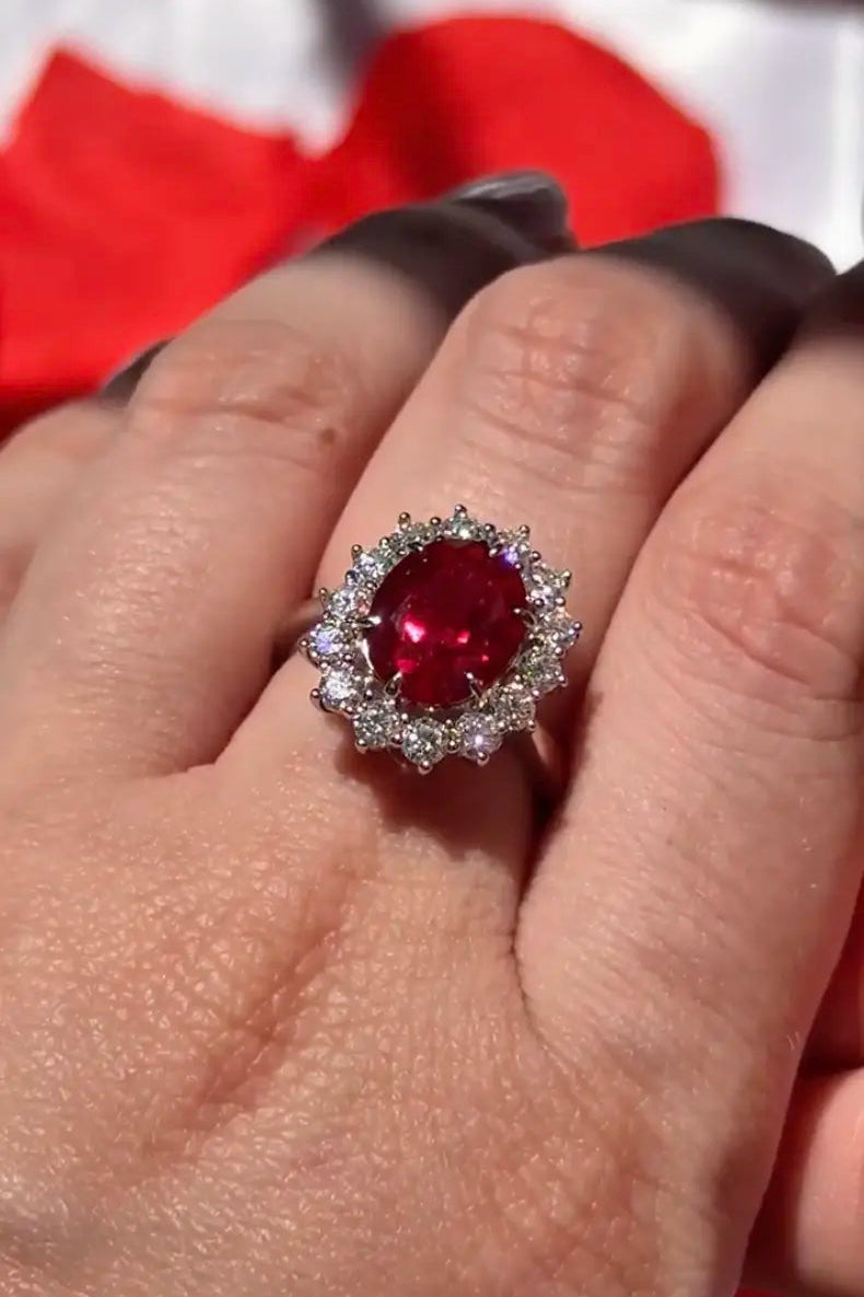 "Diana" Ring with Étoile™ Sapphire