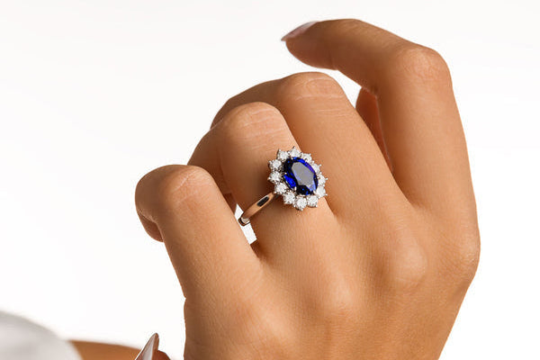 Anello "Diana" Zaffiro Étoile™